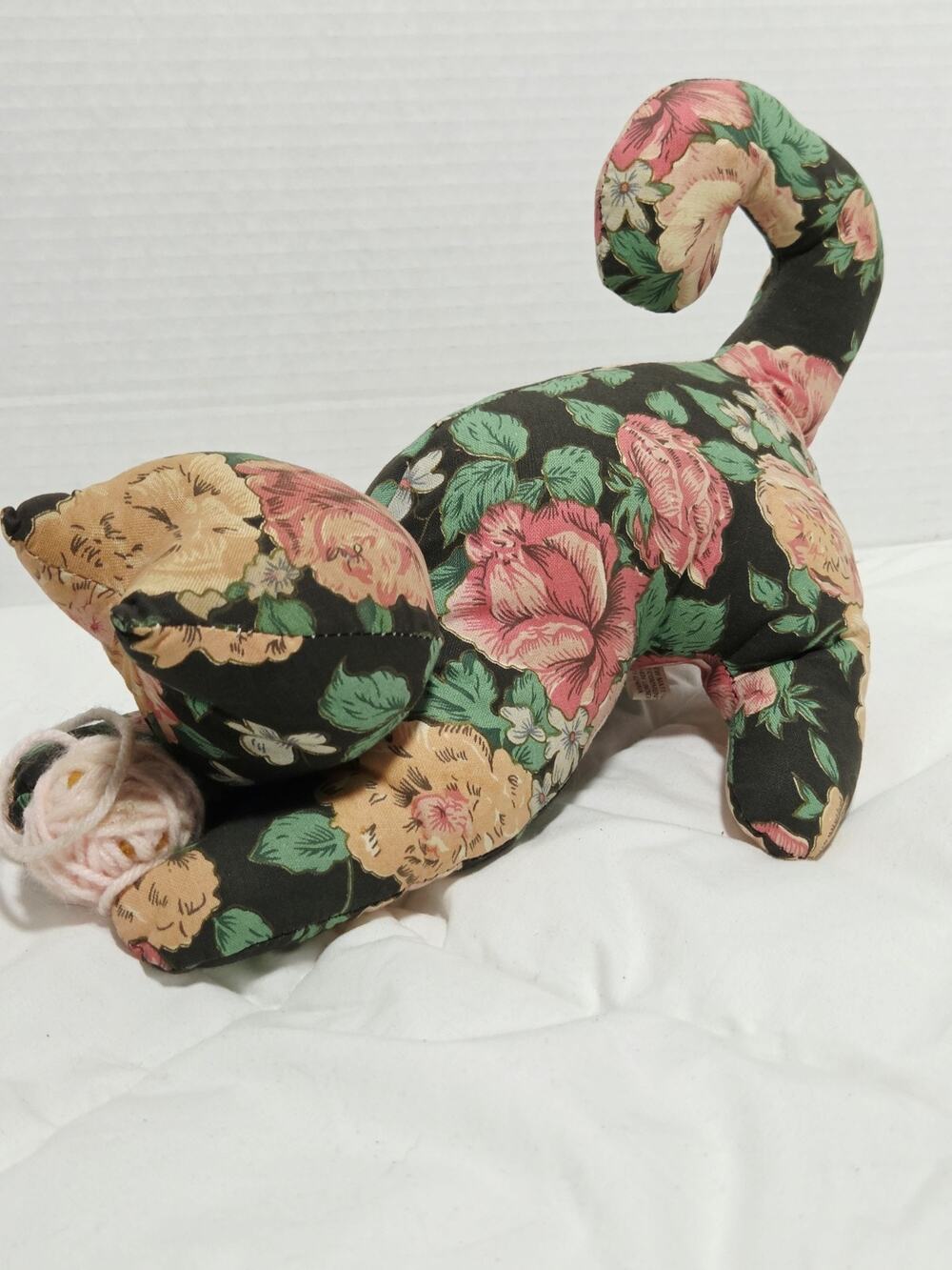 Tapestry Floral Cat Playing Yarn Stuffed Animal Plush Vtg Grannycore 90's Retro